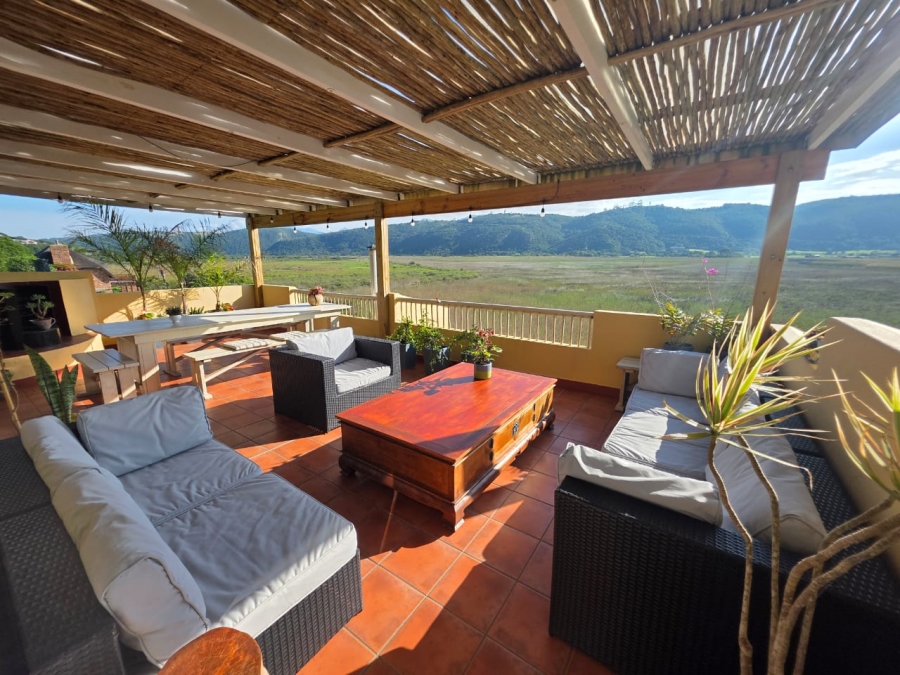 6 Bedroom Property for Sale in Wilderness Central Western Cape